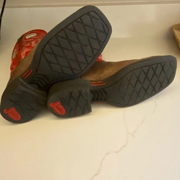 Justin Boots Red and Brown Western Boots - Picture 4 of 9